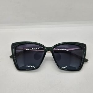 Sojos green angular frame sunglasses UV400